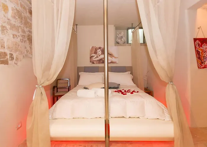 Alojamento de Acomodação e Pequeno-almoço Antico & 4*