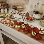 Antico & 4*