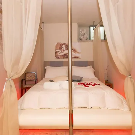 فندق مبيت وإفطار Antico & 4*
