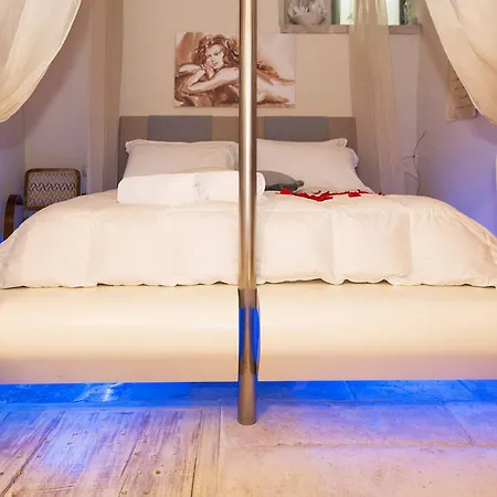 Antico & فندق مبيت وإفطار 4*